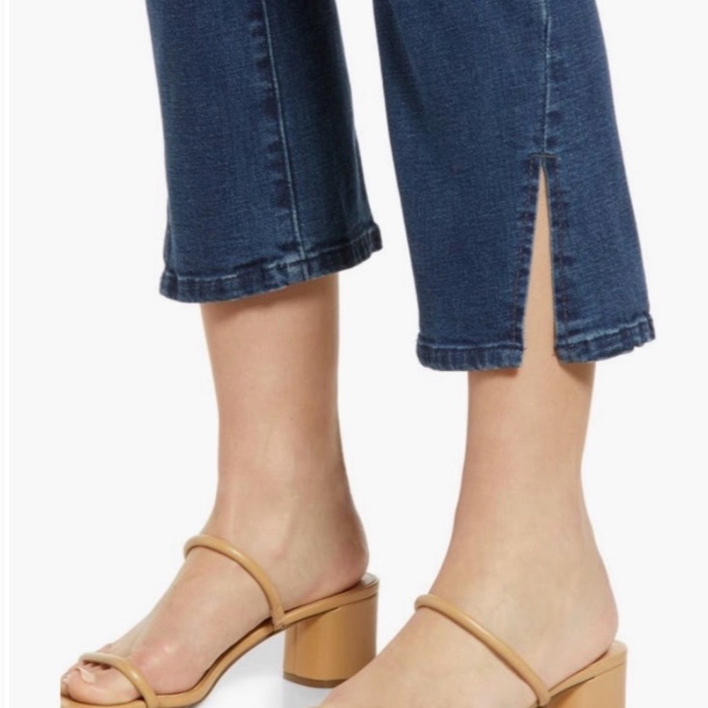 Wit & Wisdom AB Solution Split Hen Kick Flare Distressed Jeans - Picture 4 of 16